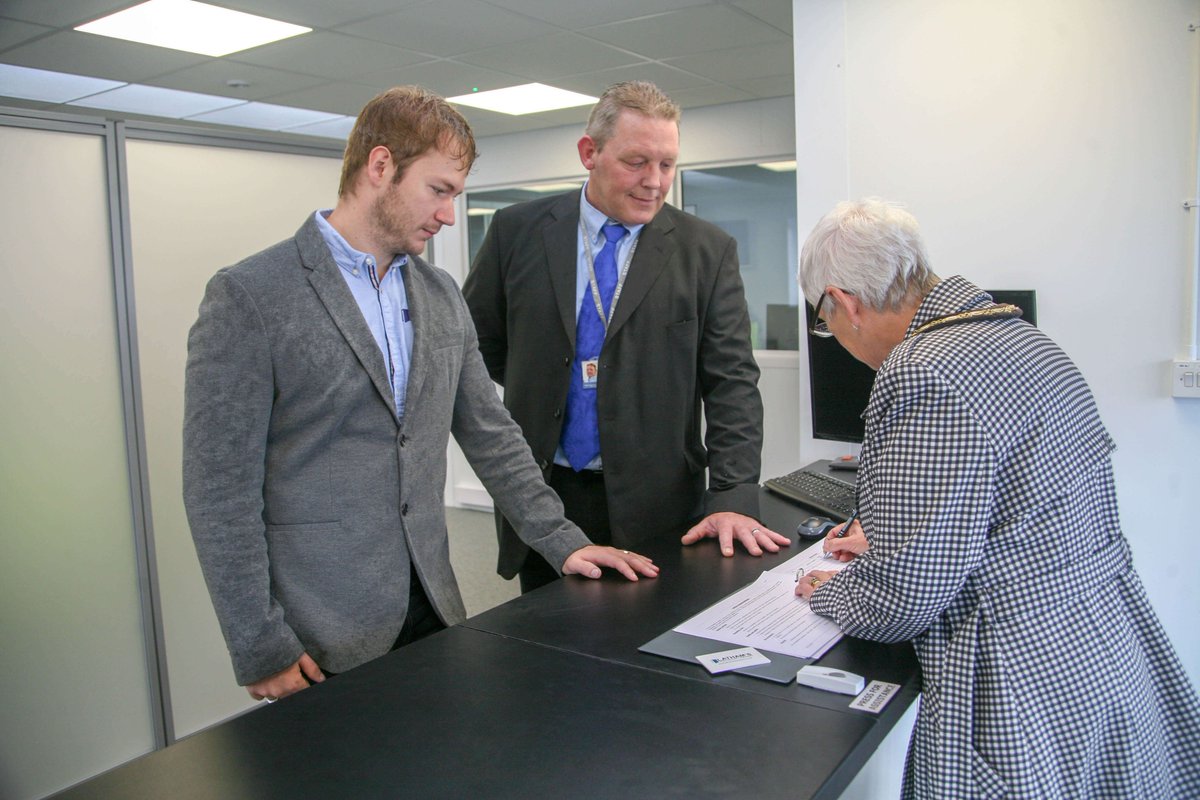 lathamsdoors's tweet photo. Our new offices and extended warehouse were officially opened by the Deputy Mayor of Sandwell on Saturday along with representatives from our builders @RidgeSteel Read the full story https://t.co/ZPr59zuAkG #steeldoor #businessnews #doors #securitydoors #fireexitdoors #frontdoors https://t.co/pCjlef4iR7
