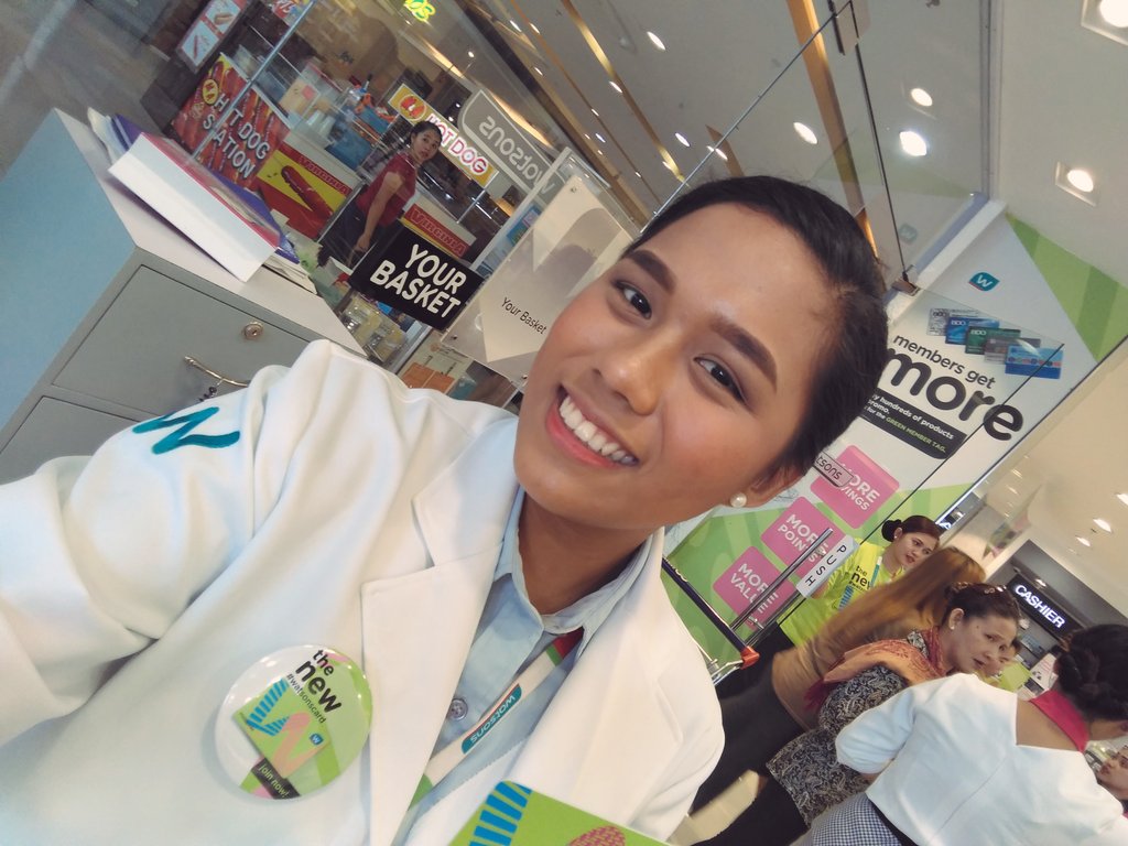 ricabandilla's tweet image. Avail mog Watsons Card tag50php ra, no expiry 😂😂😂 #SoLate