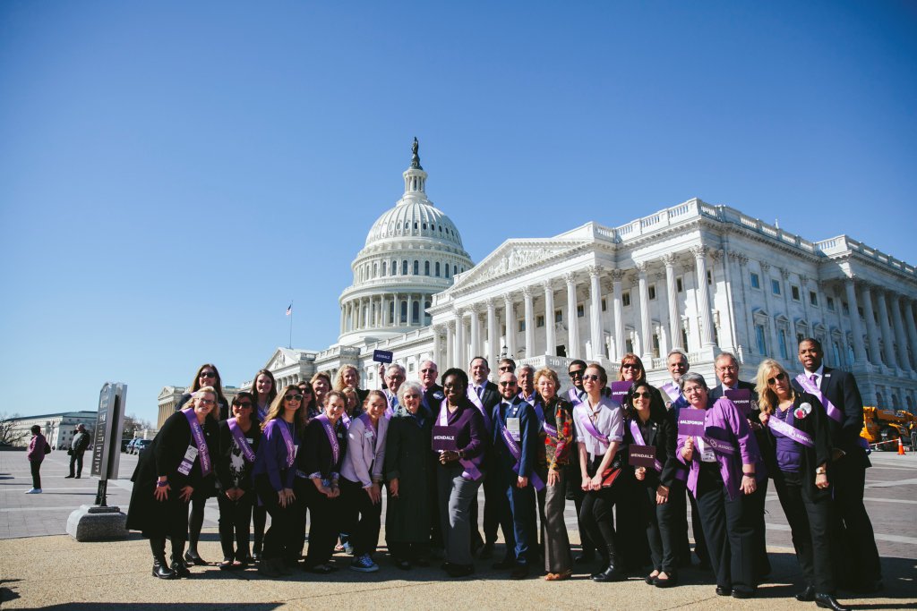 Please vote to pass a $425 million increase for Alzheimer’s and dementia research funding at the NIH in FY2019 @RepMimiWalters #ENDALZ