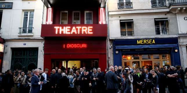 Defilamode's tweet photo. Paris, capitale mondiale de la #Mode - Mode : Paris sera toujours Paris, et plus encore https://t.co/WsdmZCxs6L, via @lemondefr #PFW https://t.co/O6KPu2d7D3