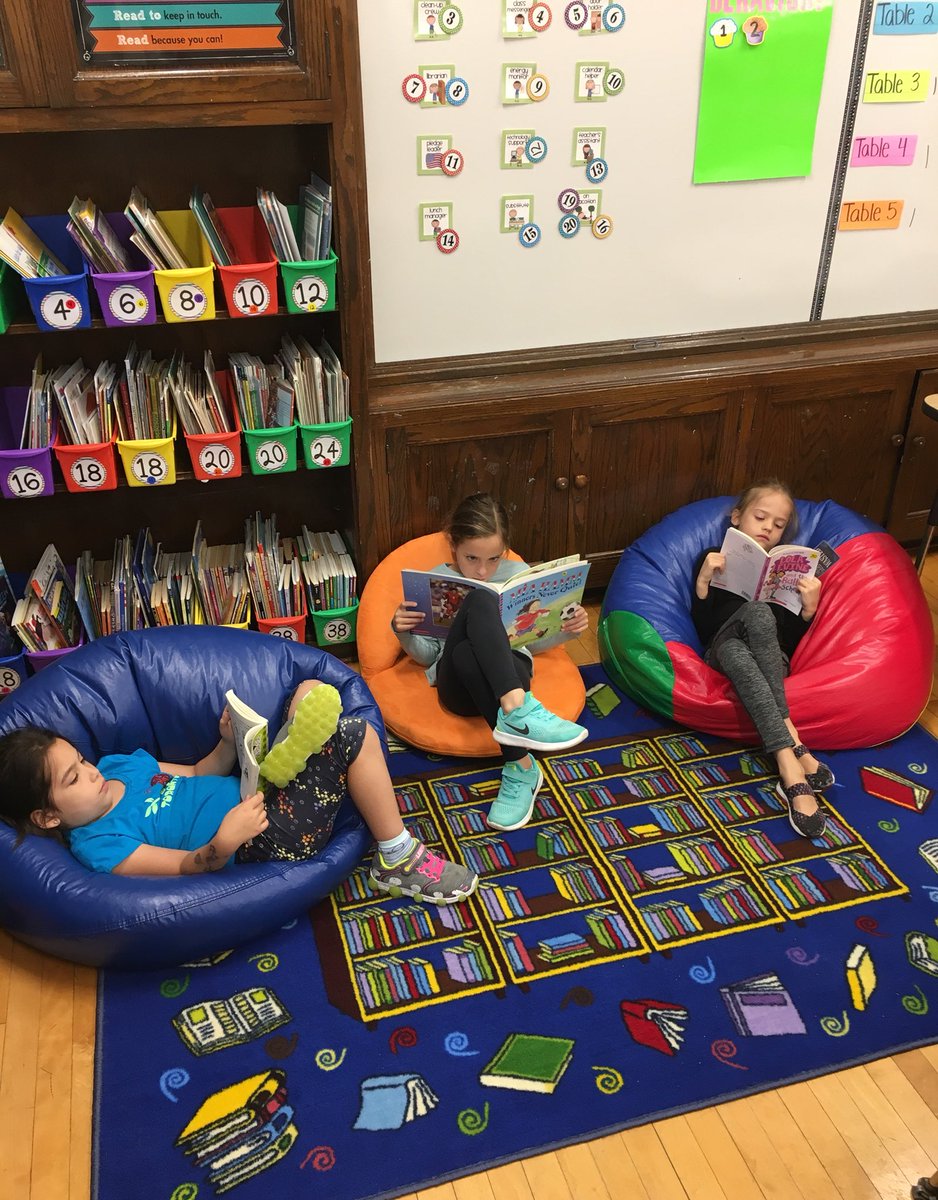 MsMongelli's tweet image. Nothing better than curling up with a great book on a rainy day! Working on our reading stamina utilizing our flexible seating options! #WeeRead #WeeAreComfy ☔️📚@NinaPetruzzella @AnnaRudowsky