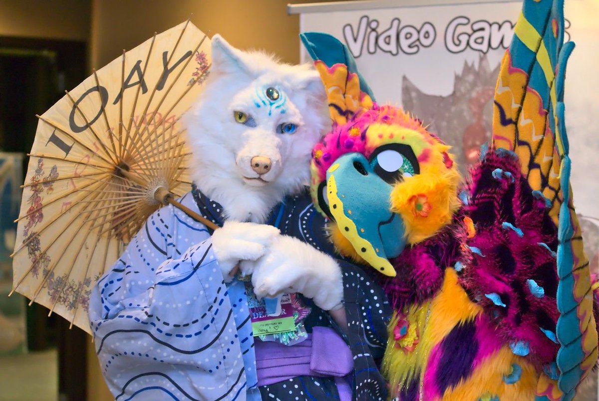 SirDrewTheFree's tweet photo. And, to the relief of many, these are the last of the photos I am uploading from #Fursonacon!!!! It was an awesome con, attended by amazing people!!! I had a great time.

#furry #furryfandom #fursuit #fursonacon2018
@Knocksdutchie @KevlarUnitard https://t.co/V7uVglt9xh