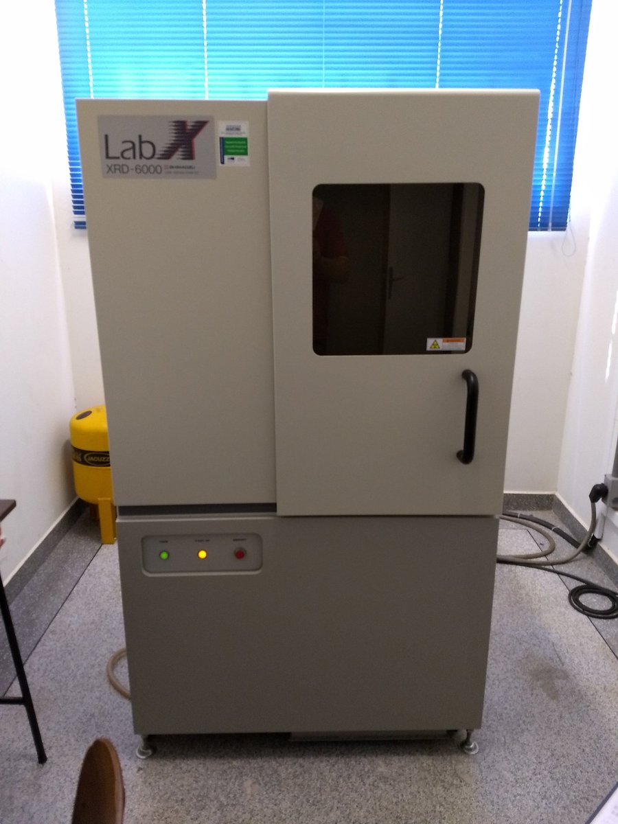 andrevcandrade's tweet image. My old friend XRD-6000 still working. #xrd #powderdiffraction #crystallography #shimadzu #RietveldMethod #physics