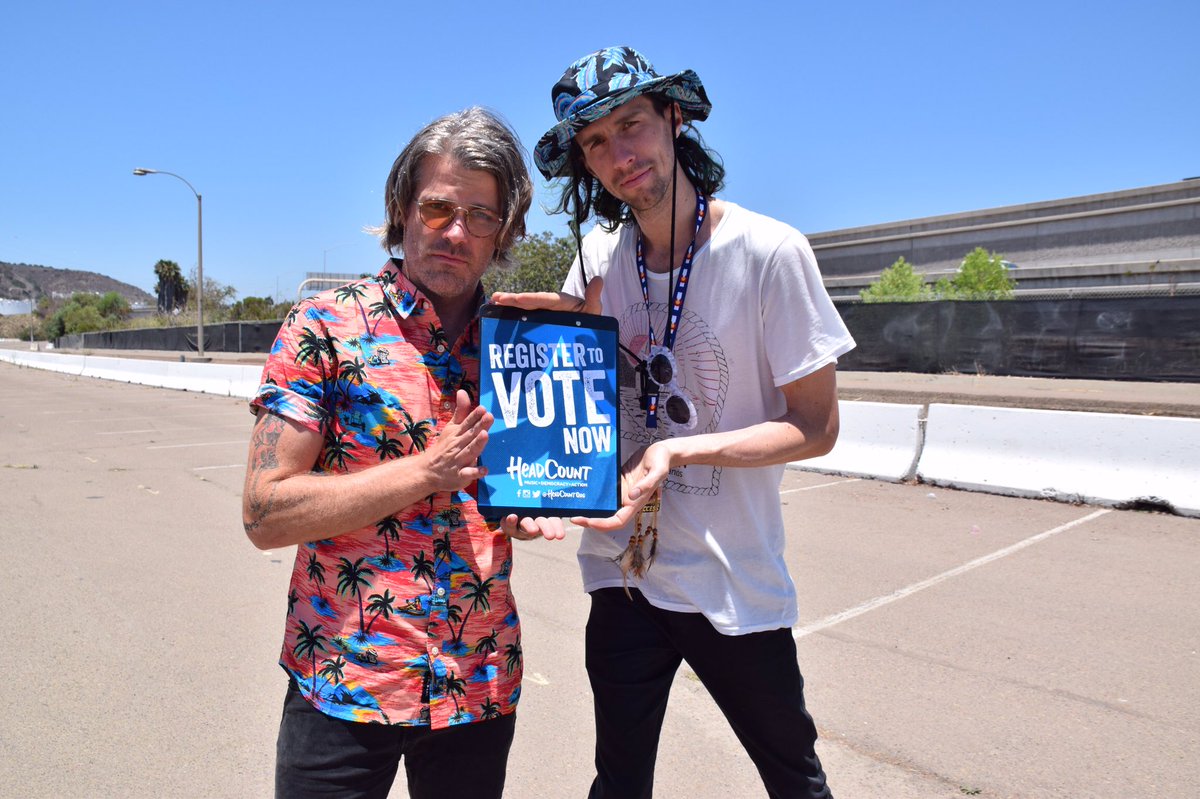 NAT3OH3's tweet photo. Today is National Voter Registration Day! It’s vitally important to educate ourselves about the important issues in our society, and be PROACTIVE with our voices by VOTING! If you haven’t already, register now at https://t.co/mkBbc17vWg or visit @headcountorg https://t.co/iyFPQvaio2