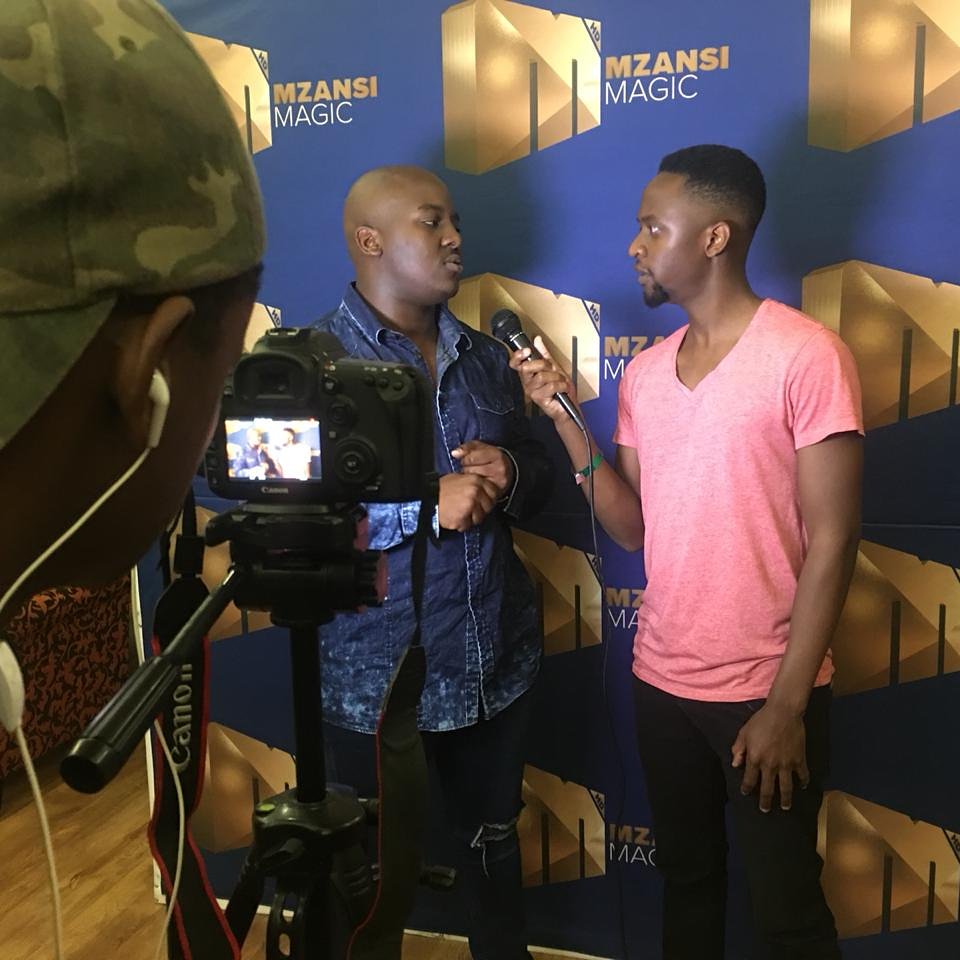 Im back with exclusive interviews every week of all eliminated contestants from @IdolsSA on #phenomenaltv.  Click link below for my interview with #idolsmthokozisi youtu.be/gT0e2ZyF5hs