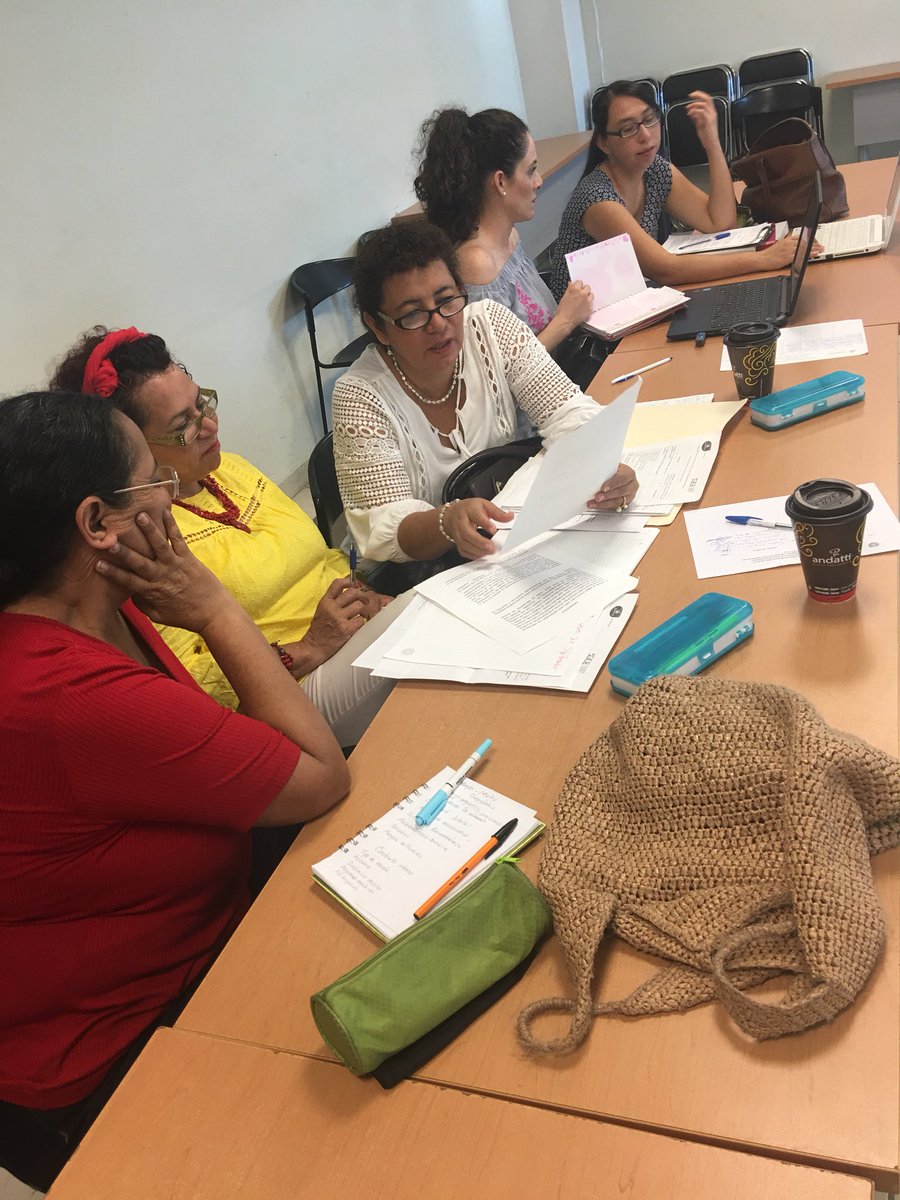 Denisse1324's tweet photo. Asesoría y Acompañamiento al 4to grupo de evaluación docentes preescolar #sector08E 💕 comprometidas con su intervención pedagógica.@teinny_3 @dalilacs4 @JuietaRuvalcaba @letyramirez31 @Edithatp @PacoAyon @lucesita_arreol https://t.co/5I9Lp6Vz9r