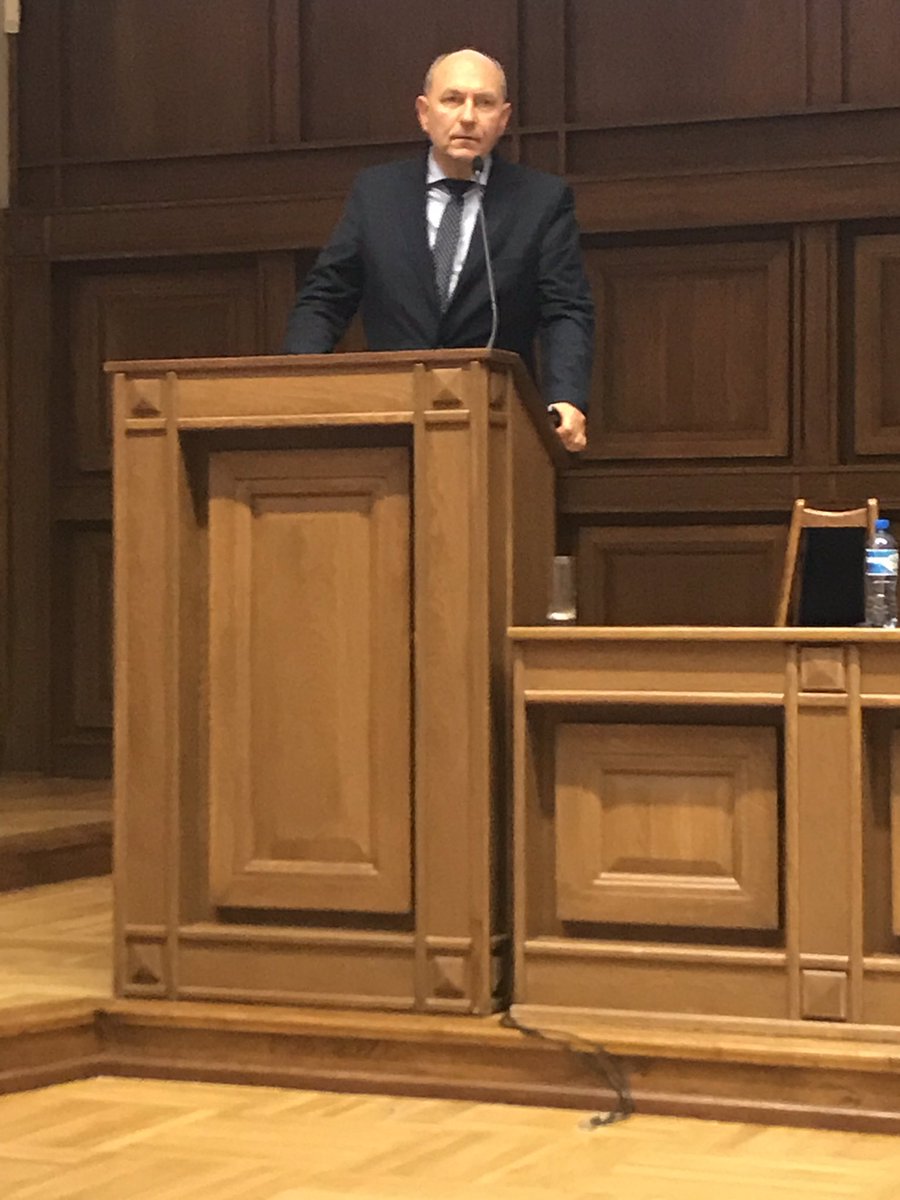 ucylpay's tweet image. #os18gd Professor Janusz Smulko, Vice-Rector for Science, Gdansk University of Technology, speaking on Openness in today’s Focus on Open Science Workshop in Gdansk @KurtDeketelaere @DavidPriceUCL @LERUnews @TiberiusIgnat @ignasi @schallierw @LIBEReurope @UCLpress @UCLLibraries