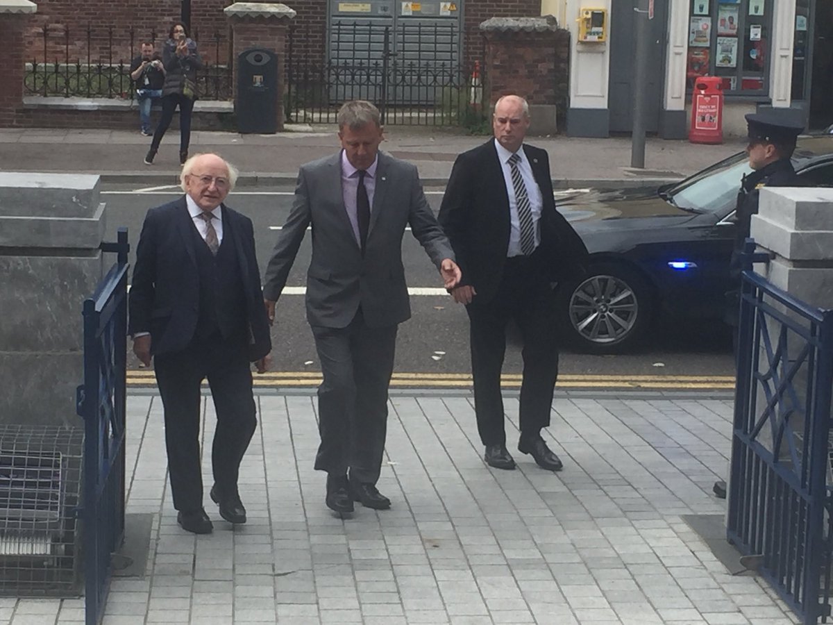 corkcitycouncil's tweet photo. It’s our honour to receive @PresidentIRL Michael D Higgins at City Hall before he heads to @PaircUiCha0imh for #LiamMillerTribute game #WeAreCork https://t.co/MZ649DWYIk