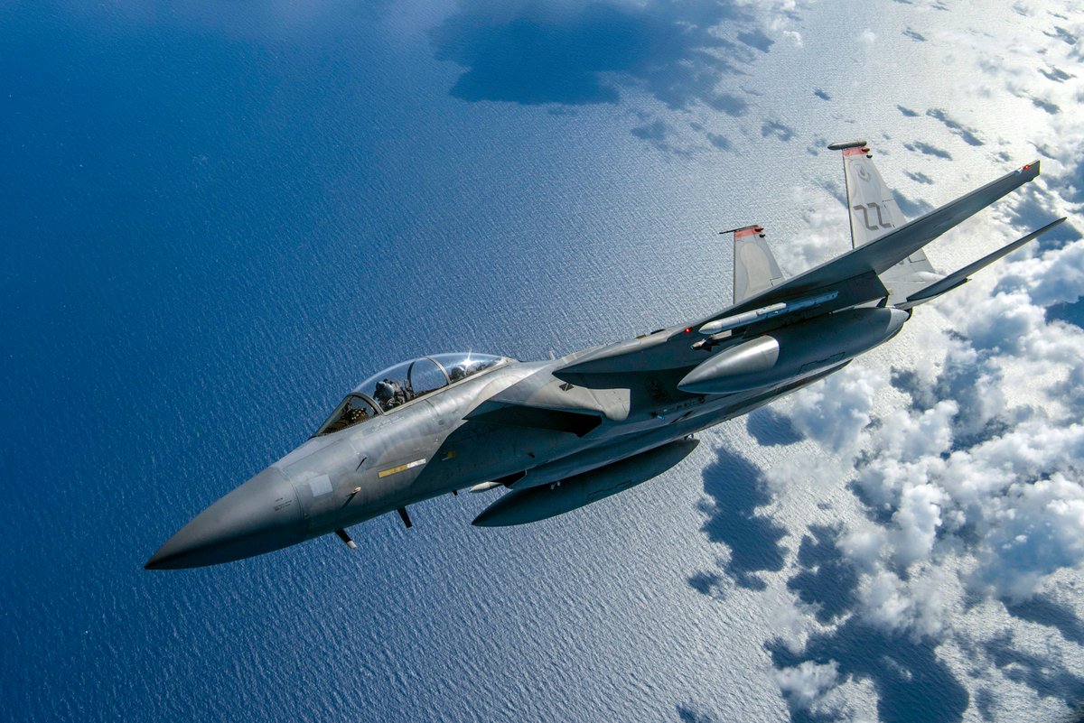 Eagle’s view!
 
A @USAirForce #F15D Eagle soars over the Mariana Islands during exercise #ValiantShield 18.