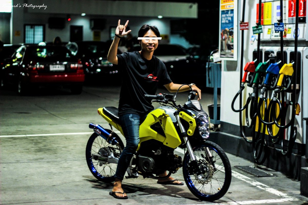 leonnechua's tweet image. Taba am.😂💛🤟

#Row1
#Run17s
#ThainzoneMNLXBLCN