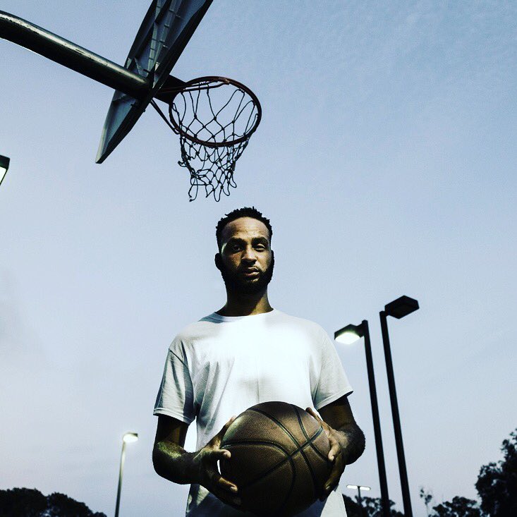 usatbd's tweet photo. People of LA - go see @Actorvist_keith #thebittergame @TheWallisBH Nov 15-17 #BlackLivesMatter @Kaepernick7 and listen to his episode to pre-game! #philly #PoliceBrutality must stop. https://t.co/I8gOScdISJ https://t.co/m8vTokyCwH