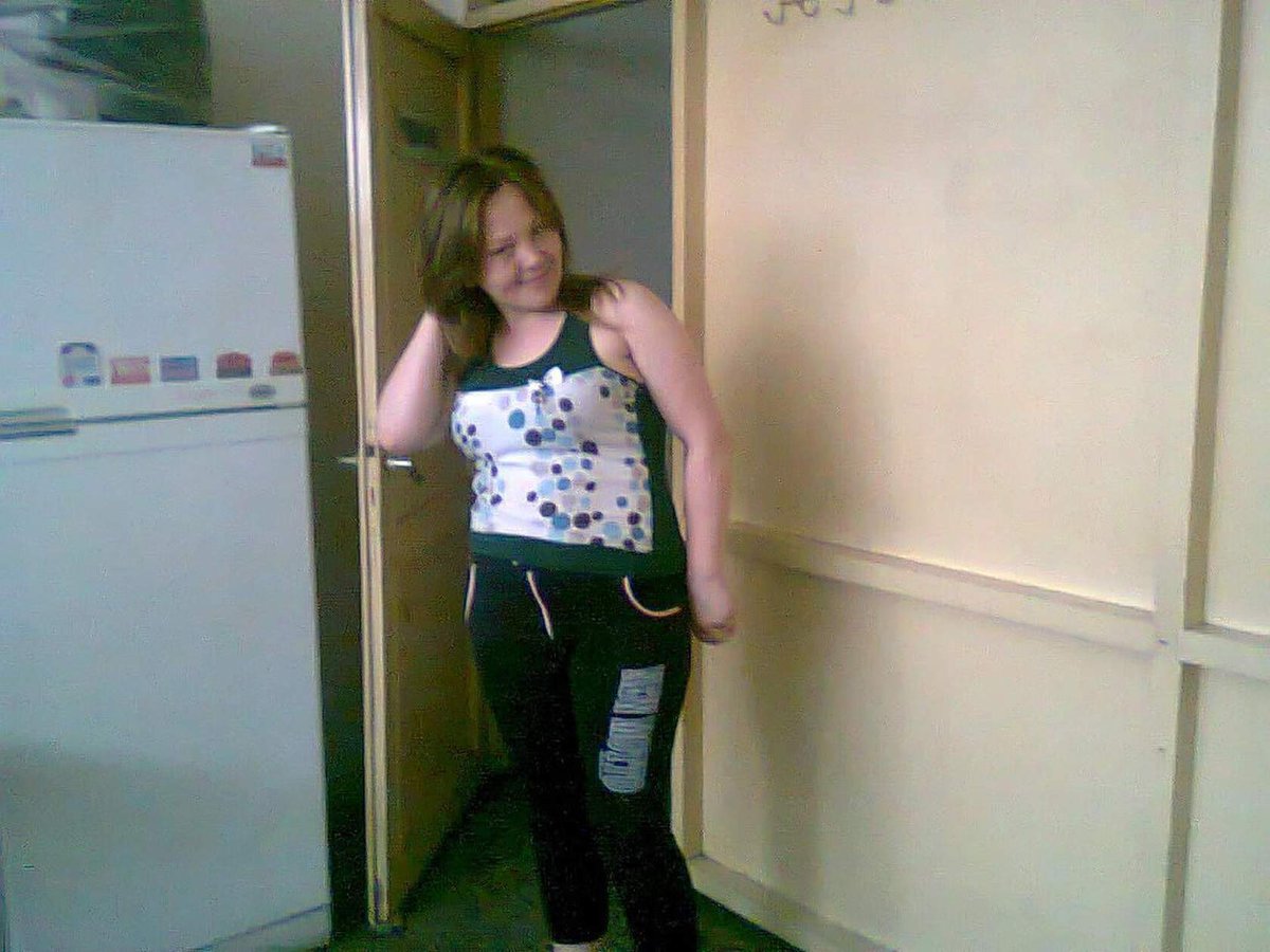 Dulum Beni Anlıyacak Ve Yanimda Olucak Bana Sahip Çıkıcak KADINLIGIMI hissettirecek Beyler Beni Arayın Tanışalım Cep Numaram: 0023780009170
#dulum #dulkadın #ara #azdım #liselibayanlar #liseliçıtır #sikiş