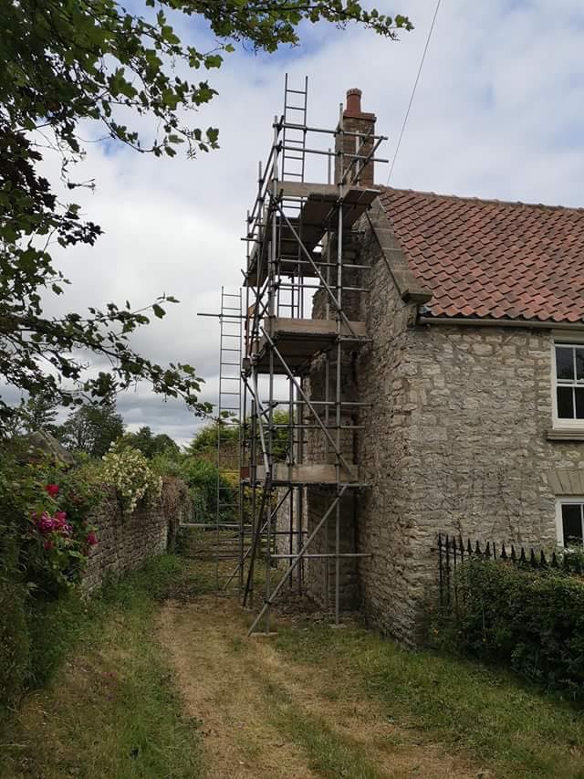 askscaffolding's tweet image. Scaffolding erected for repointing and chimney pot replacement in Nunnington. #NorthYorkshire #AskScaffolding