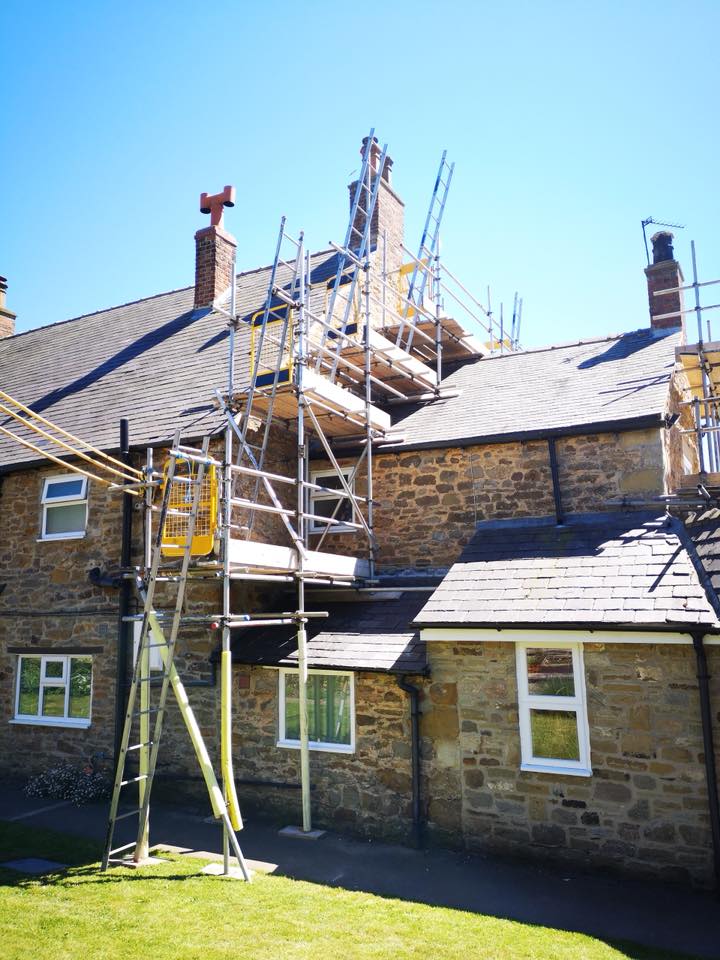 askscaffolding's tweet image. Access scaffold erected to high and low level gables for repointing in Oulston.
#Ask #NorthYorkshire #Scaffolding