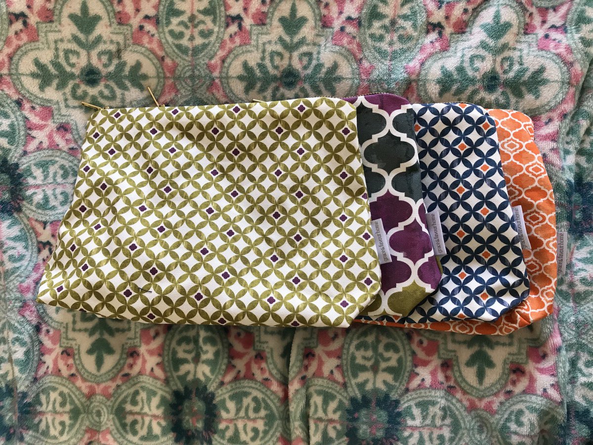 FarrahTextile's tweet photo. Loving colourful patterns on toiletry bags I produced.
A mission accomplished:
Purses 👛 ✅ toiletry bags 💼 ✅ and now to complete lavender bags before I send them off for the second time - really enjoying this process as always #textilestudent #graceandfavourhome #colour https://t.co/Ty1TH0KxWT