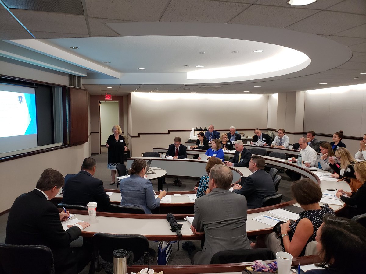 495Partnership's tweet photo. Full house at EDIP briefing @milano_peter #MOBD @MassEOHED #495MW https://t.co/9n4ivcJyeq