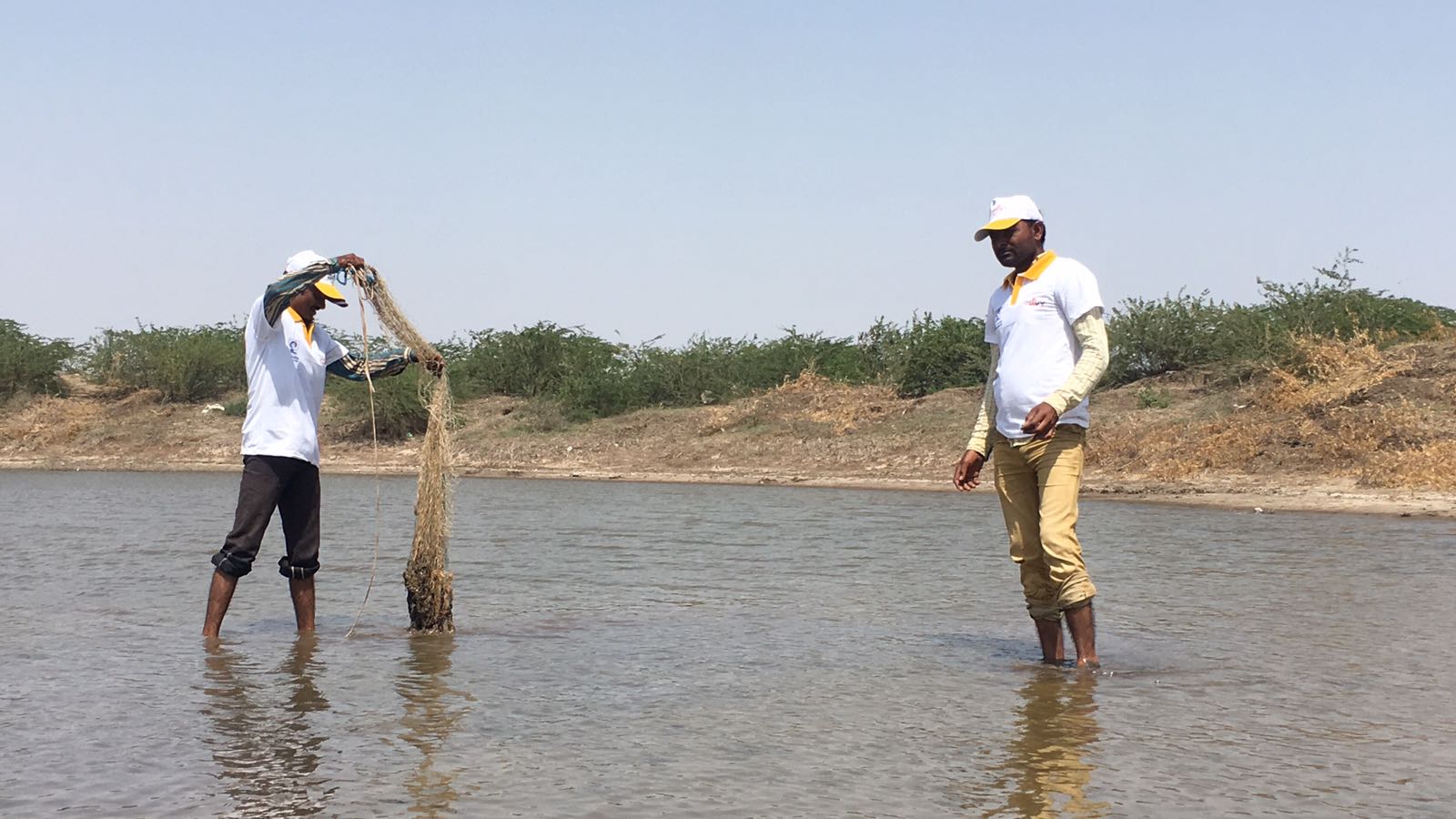 LabourNet on Twitter: "Marine Capture Fisherman Cum Primary Processor practising fishing during the RPL program conducted by @labournet in association with #NFDB held at Kutch, Gujarat @NSDCINDIA @MSDESkillIndia @ASCI_AgriSkills ...