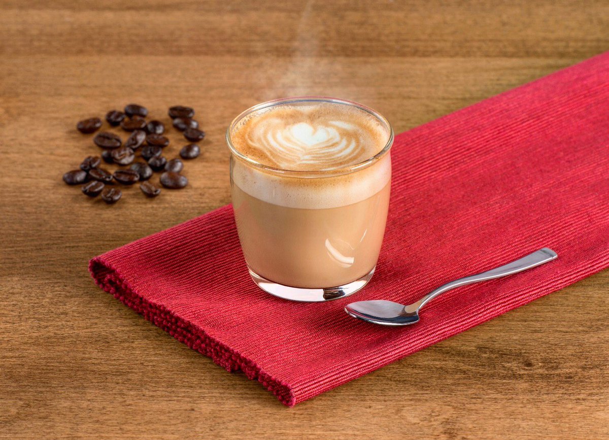 Dumanı üstünde sıcacık ve en lezzetli kahveler bizdeyse demek!😋😍
Winter is comming☕️🍪
#coffeechefs #coffee #turkiscoffee #istanbul #anatoliumavm #izmit #41burdaavm #instagood #instalike #instapic