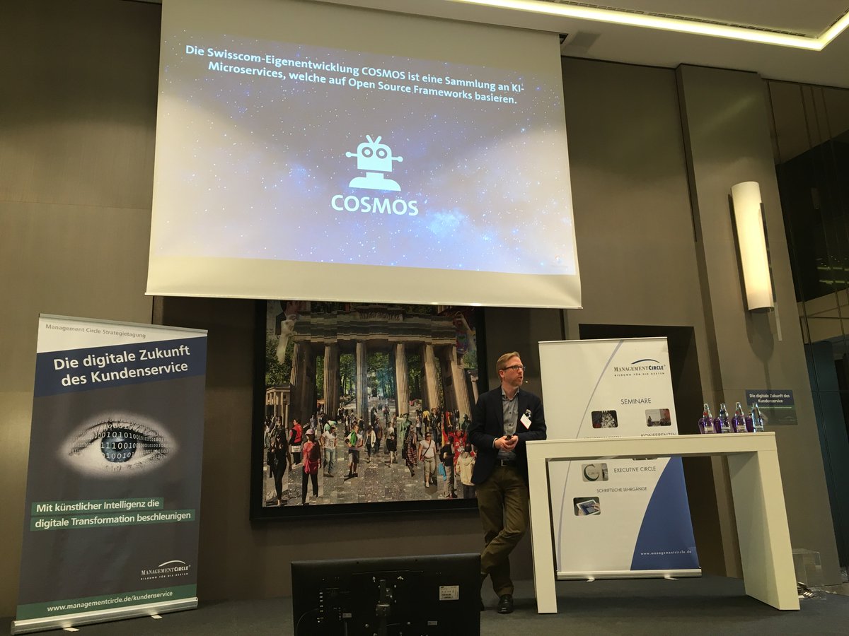 ccw_berlin's tweet image. Wie bekommen Sie hochwertiges Lernmaterial für Ihre #KI im #Kundenservice? Lassen Sie den virtuellen durch den menschlichen Kollegen antrainieren! Armin Ledergerber @armled von @swisscom_care auf der Konferenz #digitalerkunde