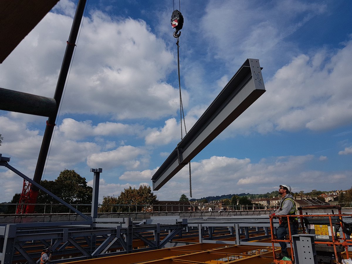 Laceups3's tweet photo. A busy week going well here @BathSpaUni site Locksbrook Road where we are delivering their new home for their school of and design!🌤🏗 @WillmottDixon @Scape_Group  #2cranes #steel #crosslaminatedtimber https://t.co/hCyL6dBnAG