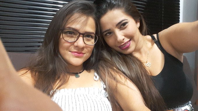 Ven y diviertete con nosotras en nuestra oficina 😘❤👅 @ChaturbateGrls #salomemontana https://t.co/Lei<a href="/tag/salomemontana"class="tags"><span>#salomemontana</span></a>