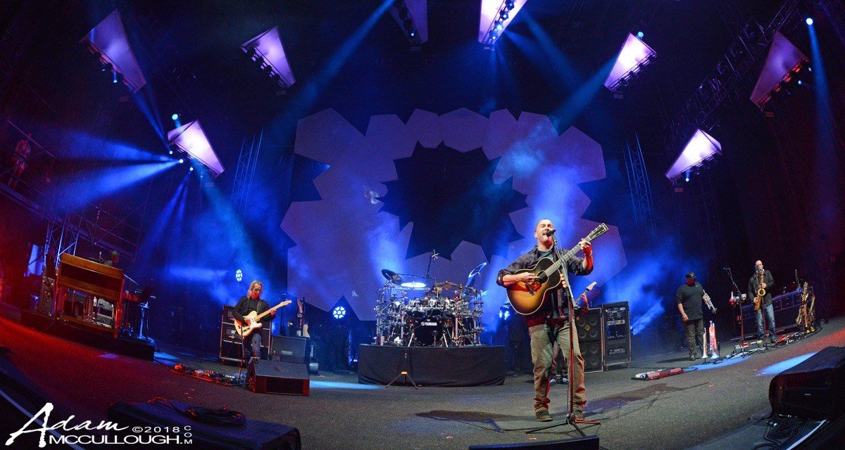 DerangedRadio's tweet image. #DaveMatthewsBand Announces #2018FallTour dlvr.it/QlKFsn