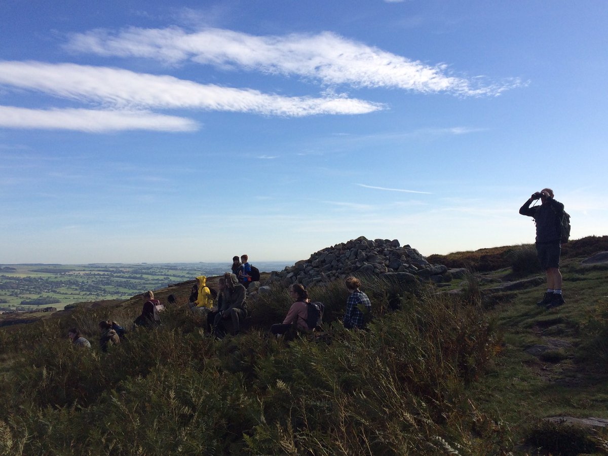 Glorious day for a field trip to Ilkley Moor with @UniofBradford     @LifeSci_UoB SAFS #archaeology and #Forensicarchaeology students