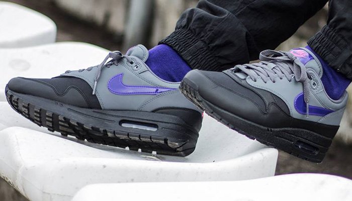 air max 1 dark grey fierce purple