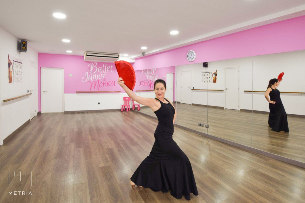 Hoy os traemos una Escuela de Danza y la entrevista a Mónica, la emprendedora. Esperemos que os guste. emprende.metria.es/escuela-de-dan…