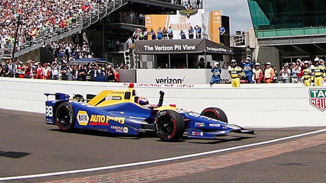 Happy birthday to the 2016 Indy 500 winner and 2018 IndyCar Runner Up Alexander Rossi! 
