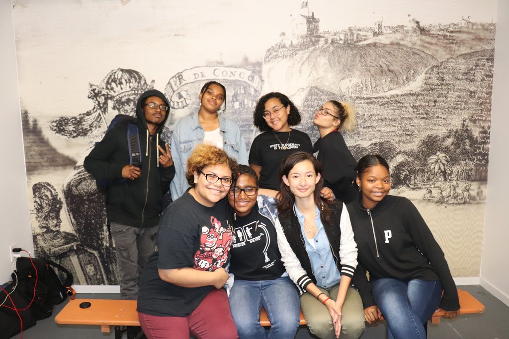 NoLongerEmpty's tweet photo. #NoLongerEmpty’s Youth Action Council (YAC) will kick off #forwardunionfair Sept 29-30 @redbullartsny with spoken words around #voting and the impact youth voices should have in shaping our futures! RSVP link in @forward_union’s profile! https://t.co/Yf7qy4QSJL