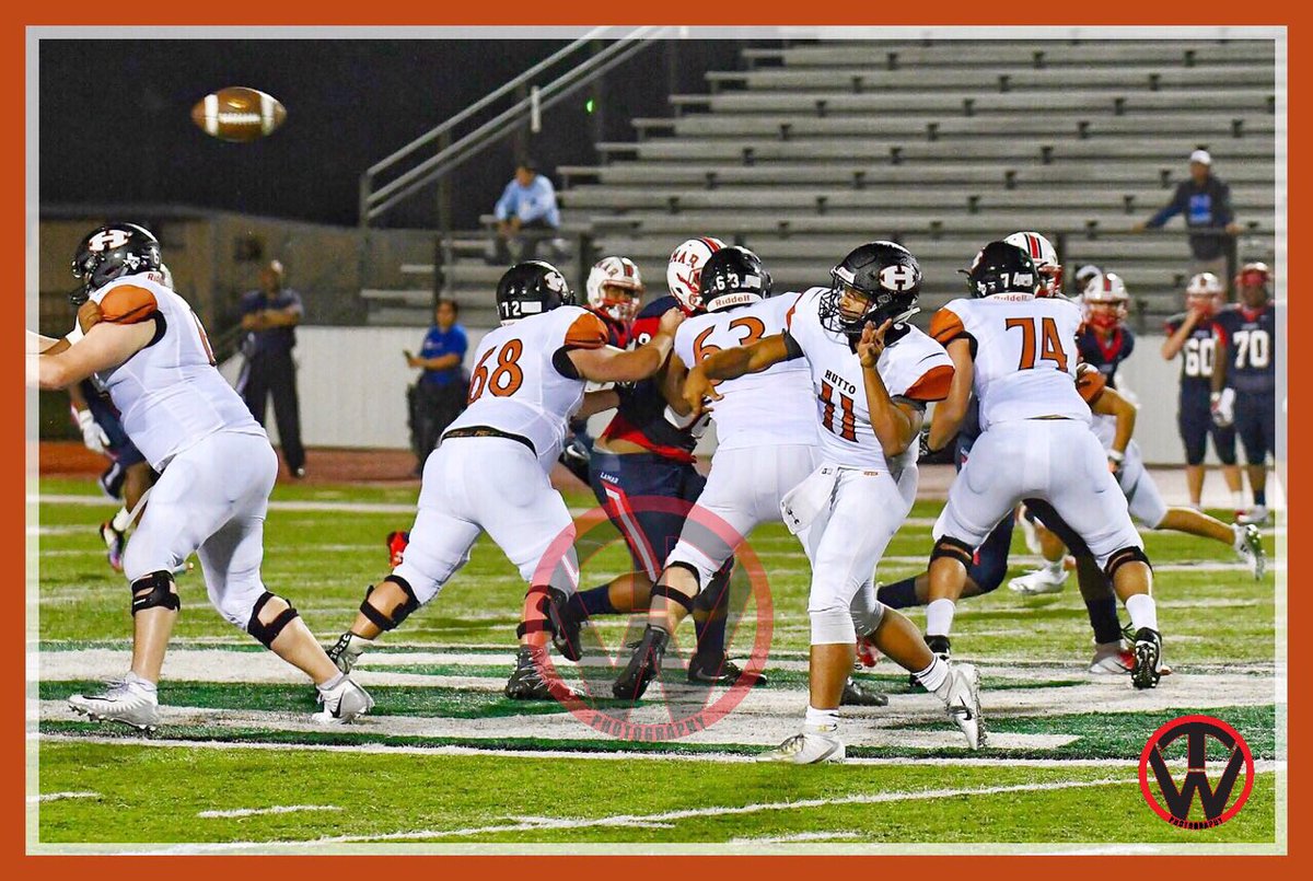 timwalter44's tweet photo. #SafeBehindAHerdOfHippos #HOGS @chase_qb #MarkGrimm #EdgarBarrios #ZachHolmes #AaronCastro @tricxlqx @aic172 @HuttoHS_Fball @Hutto_Hippos #HippoNation #LikeNoOther #FridayNightLights #WithAndForEachOther https://t.co/J5MpEG5CCh