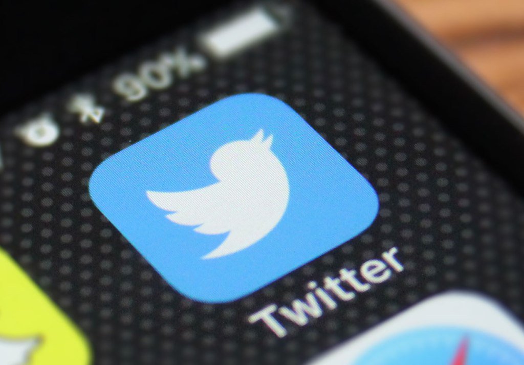 TechCrunch's tweet photo. Twitter says it will now ask everyone for feedback about its policy changes, starting today https://t.co/lONiDL2hLN by @sarahintampa https://t.co/GbisJxLgq6