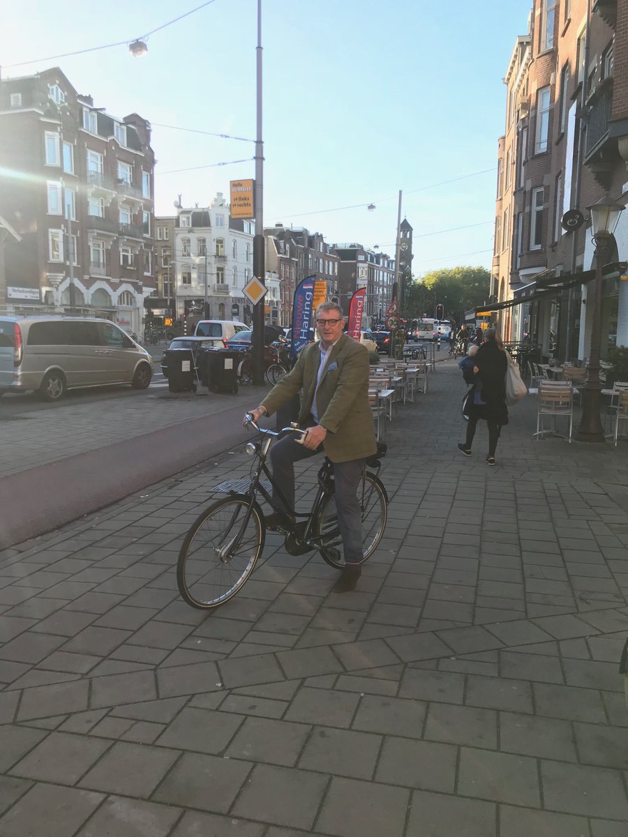 treelocate's tweet photo. Off to work at the EAS show in Amsterdam on new company vehicle https://t.co/NsH59JQ97H