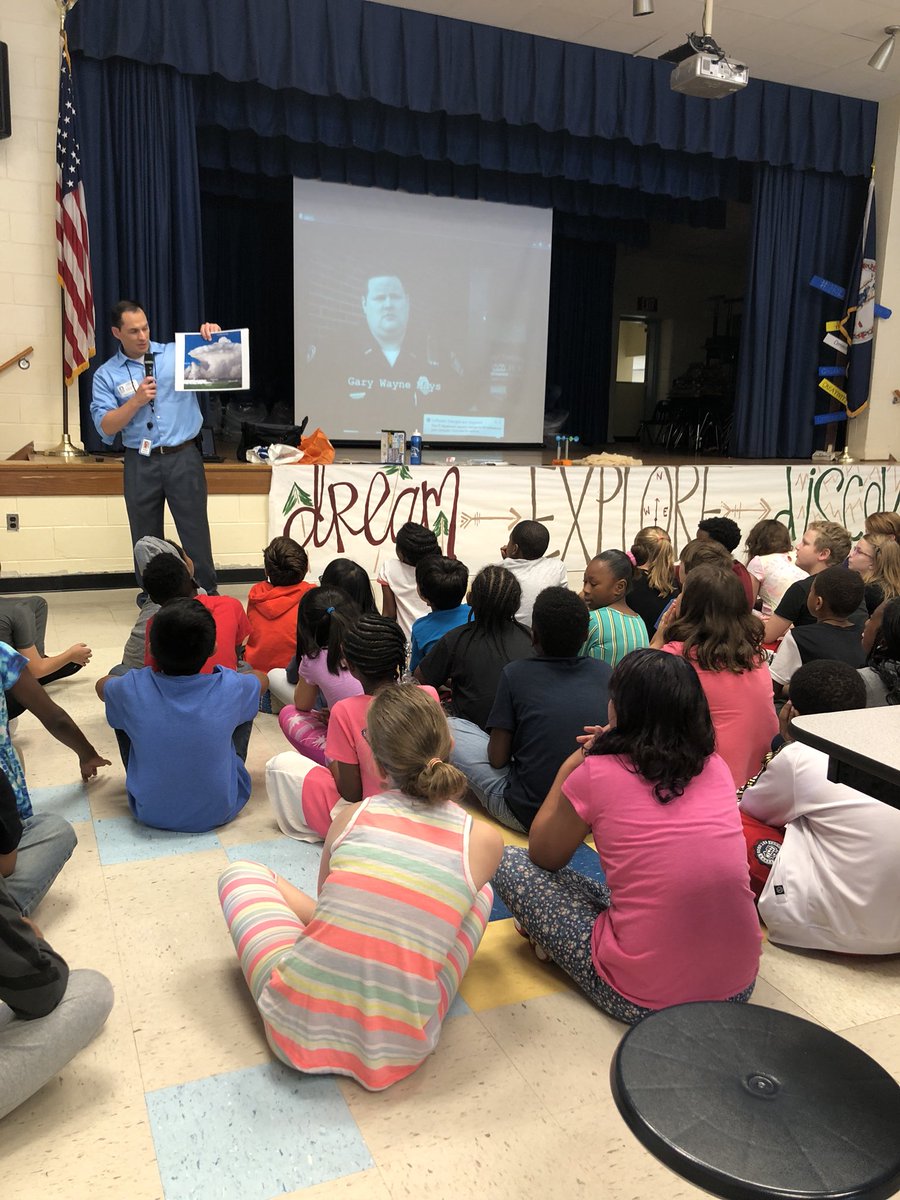 ddunn222's tweet photo. Weather lesson from Jeremy Wheeler. Thanks for a great presentation on weather and clouds. #weatheronthego #4thgrade @vbHolland @vbits @vbHolland https://t.co/ENclcmh73h