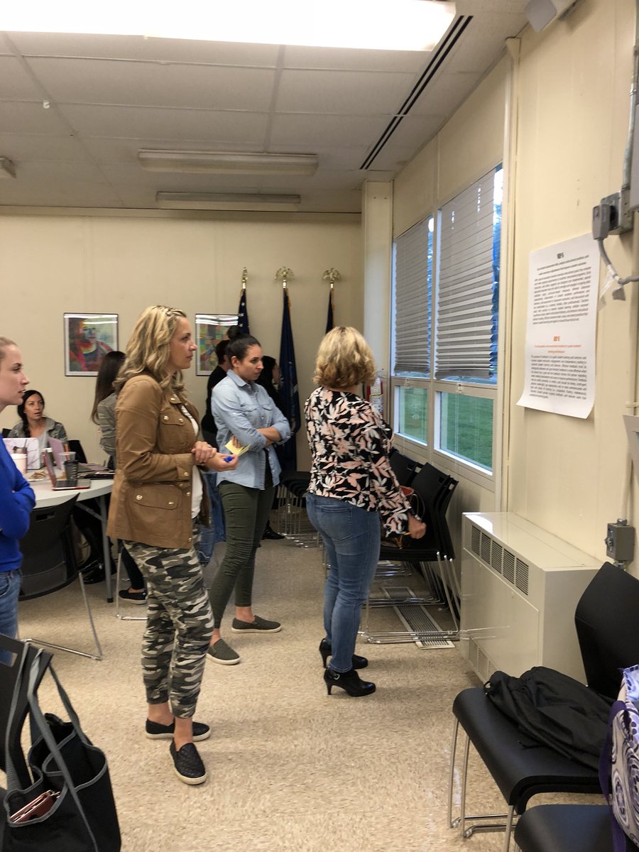 brandon_chall's tweet image. Kicking off our first SE Liaison session 🎊🎉👍@District31R SE liaisons connecting what they do to #HighLeveragePractices in Special Education! @SIBFSC @DOEChancellor @NYCSchools  @vgallassio