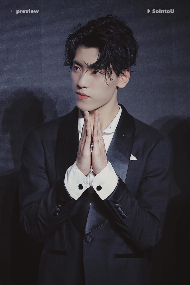 wangziyiupdates's tweet photo. 180925

Cr. SoIntlU_

Like an Apollo, he comes and arrests everyone's attention.

#BBT王子异 #王子异 #IdolProducer #idolproducer2018 #WangZiYi #NINEPERCENT王子异 #NINEPERCENT https://t.co/dlqSzgTBlV