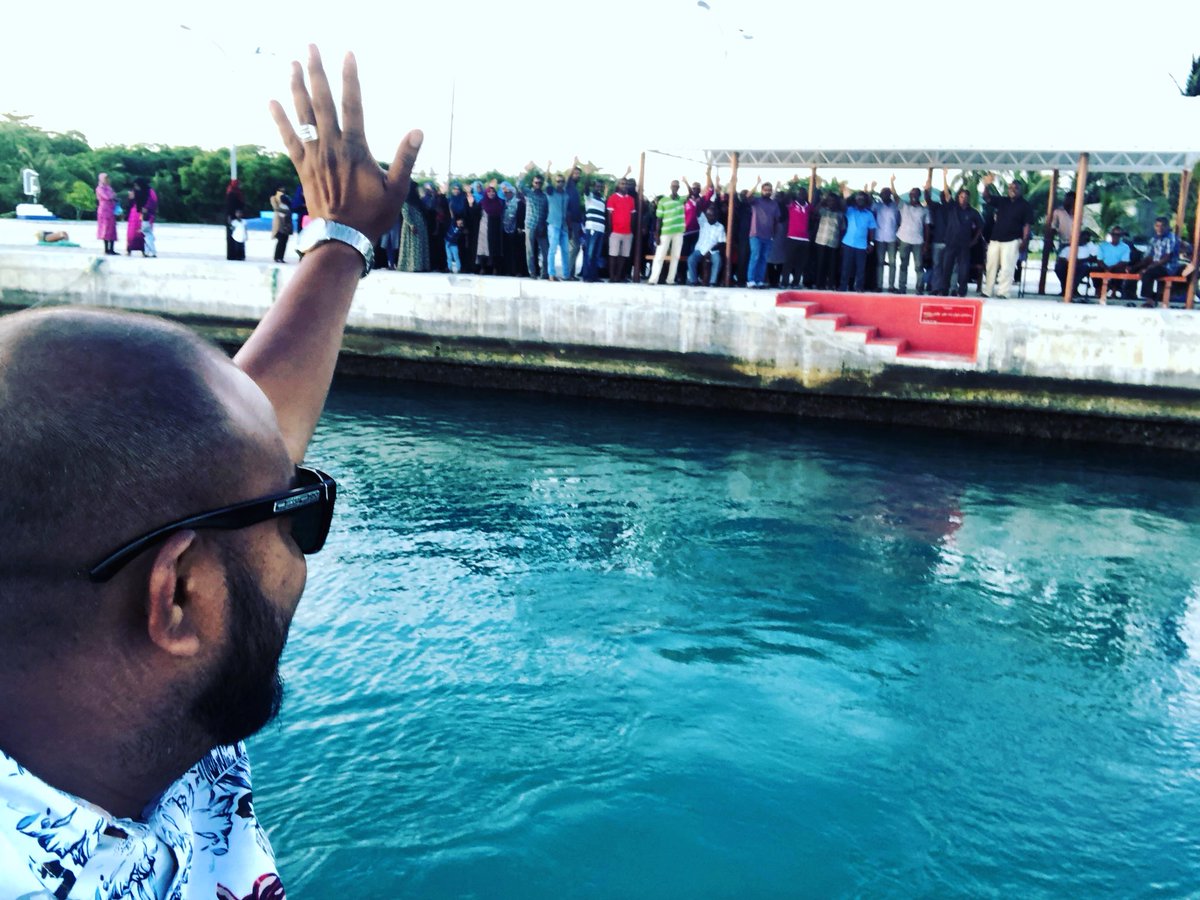 IbrahimShujaau's tweet photo. Saabahey #BaarashuDhaairaa ge Rayyithun.Emme Thanfukehvves Dhoonudhee Hifahattaaa.
#ppmforce 
#nationfirst https://t.co/SzajAxRdSe