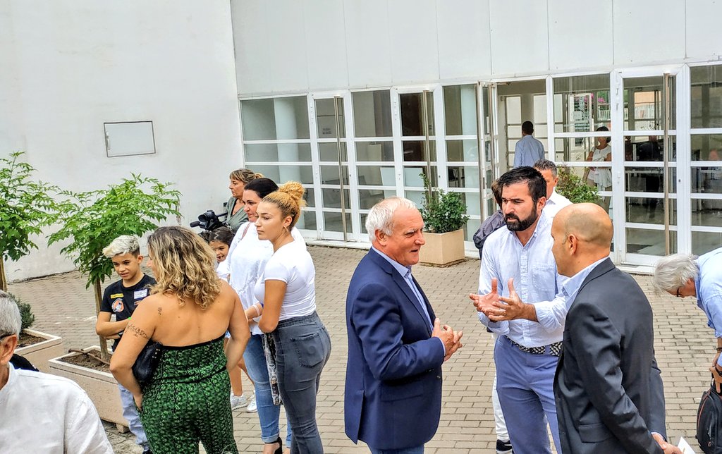 RequenaCanals's tweet photo. Orgullós i content de representar al poble de #Canals a la presentació del Gran Premi Motul de #MotoGP al @CircuitValencia junt amb el company i regidor d'esports, Jose Ramón Garrido.

En un mes presentarem el vídeo de la carrera al poble de #RicardoTormo.

#AlcaldiaCanals https://t.co/VS6OxjvoaE