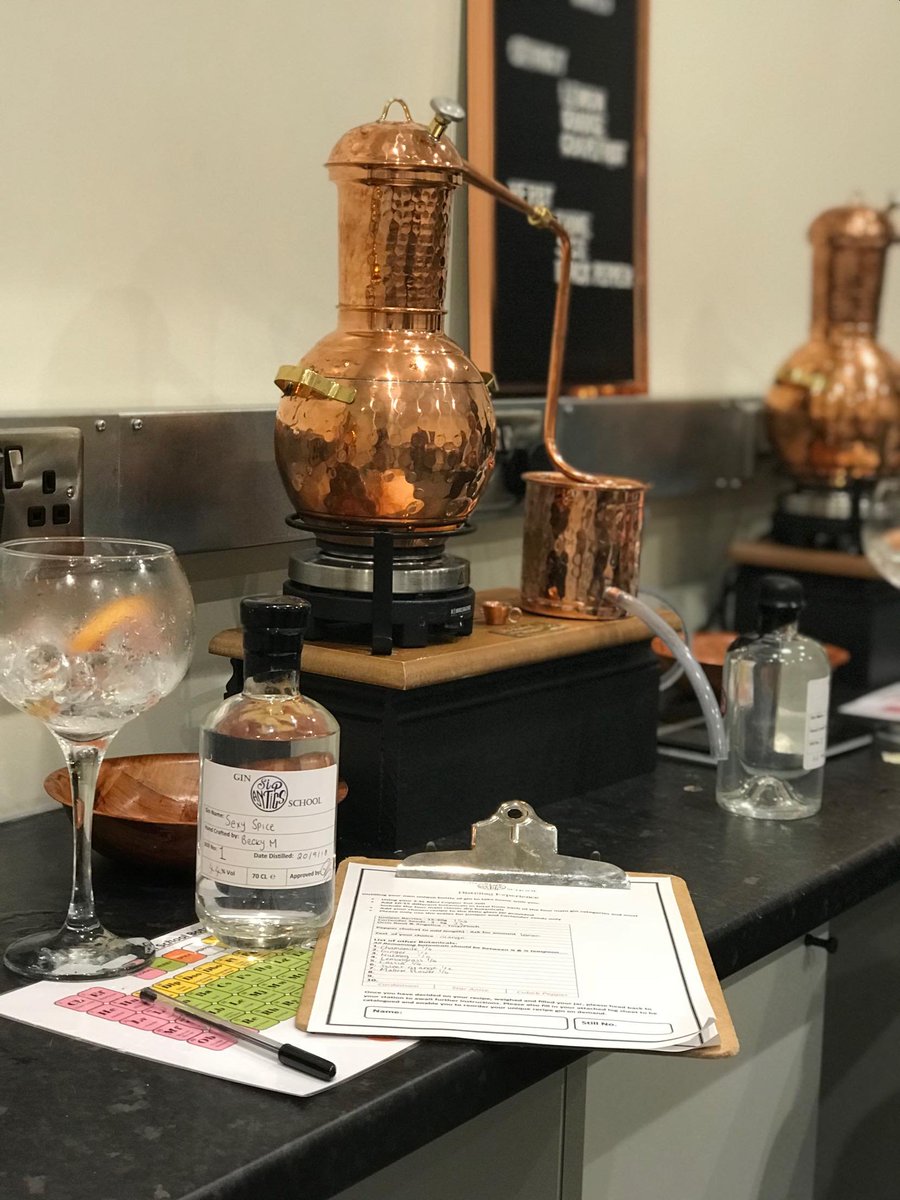 Sipantics's tweet image. New gin school Edinburgh #microdistillery #ginschool #gin #makeyourown