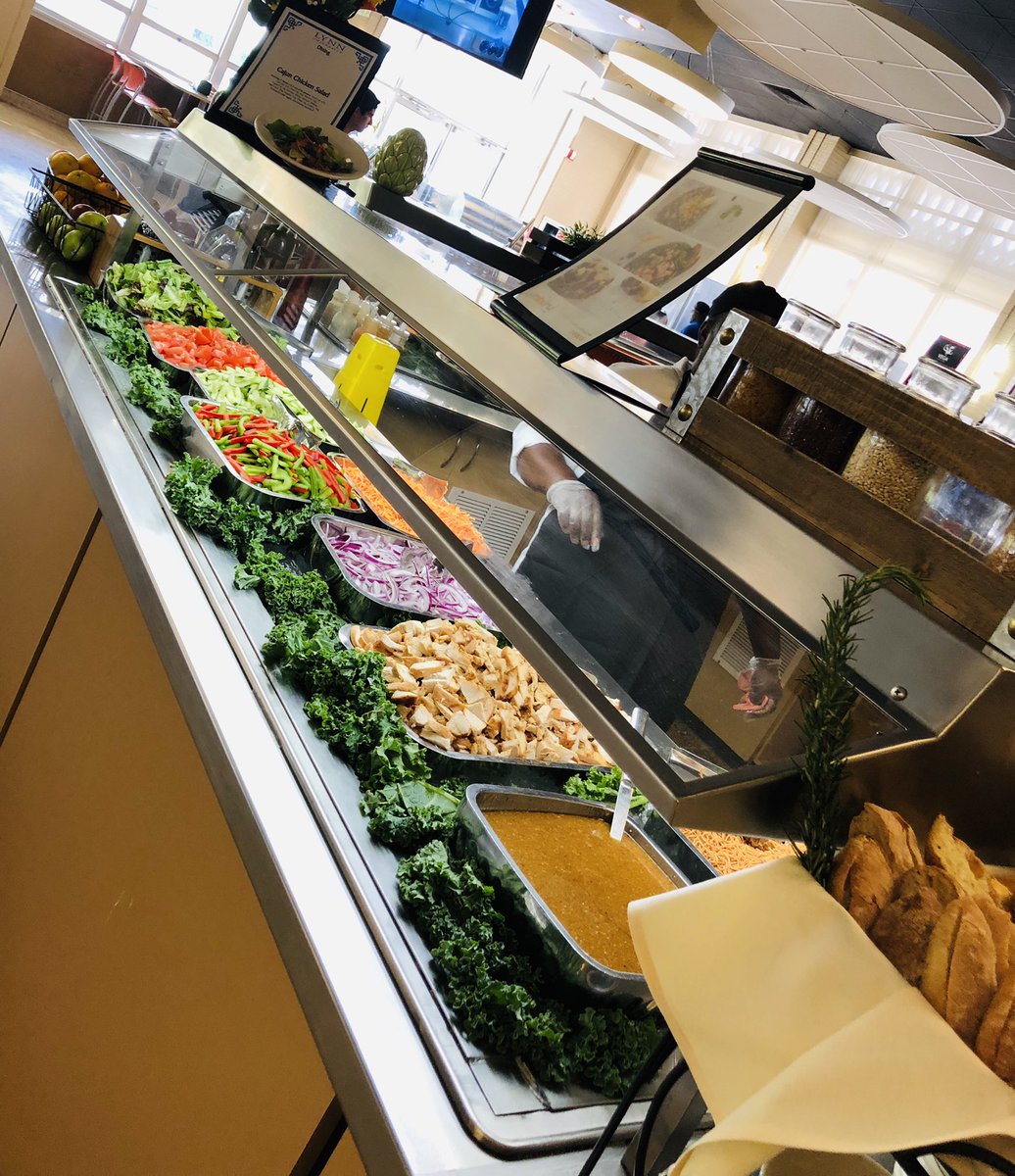 LynnDining's tweet photo. Healthy, fresh, crisp, and made to order. Today we have a Cajun chicken salad that Islande is ready to toss for you in our homemade sesame dressing! Start with a salad and move on to your main entree with our delicious a home cooking line 🤤 #Tuesdayeats #Lynncravings #saladsFTW https://t.co/fTxDca3afm