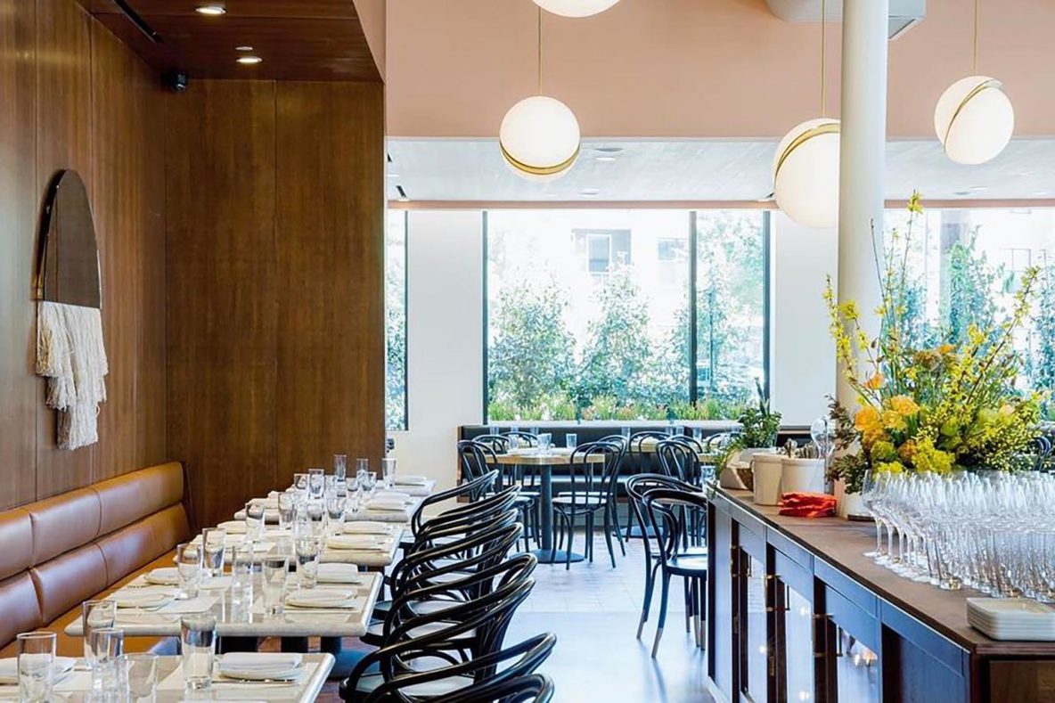 Thiel_and_Thiel's tweet image. Our girl Claire Chatham serves up our latest blog. It&apos;s sure to tempt your taste buds and impress with these dining designs.

thielandthiel.com/dallas-food-tr… 
#designmatters #dallasfoodie #designerdining