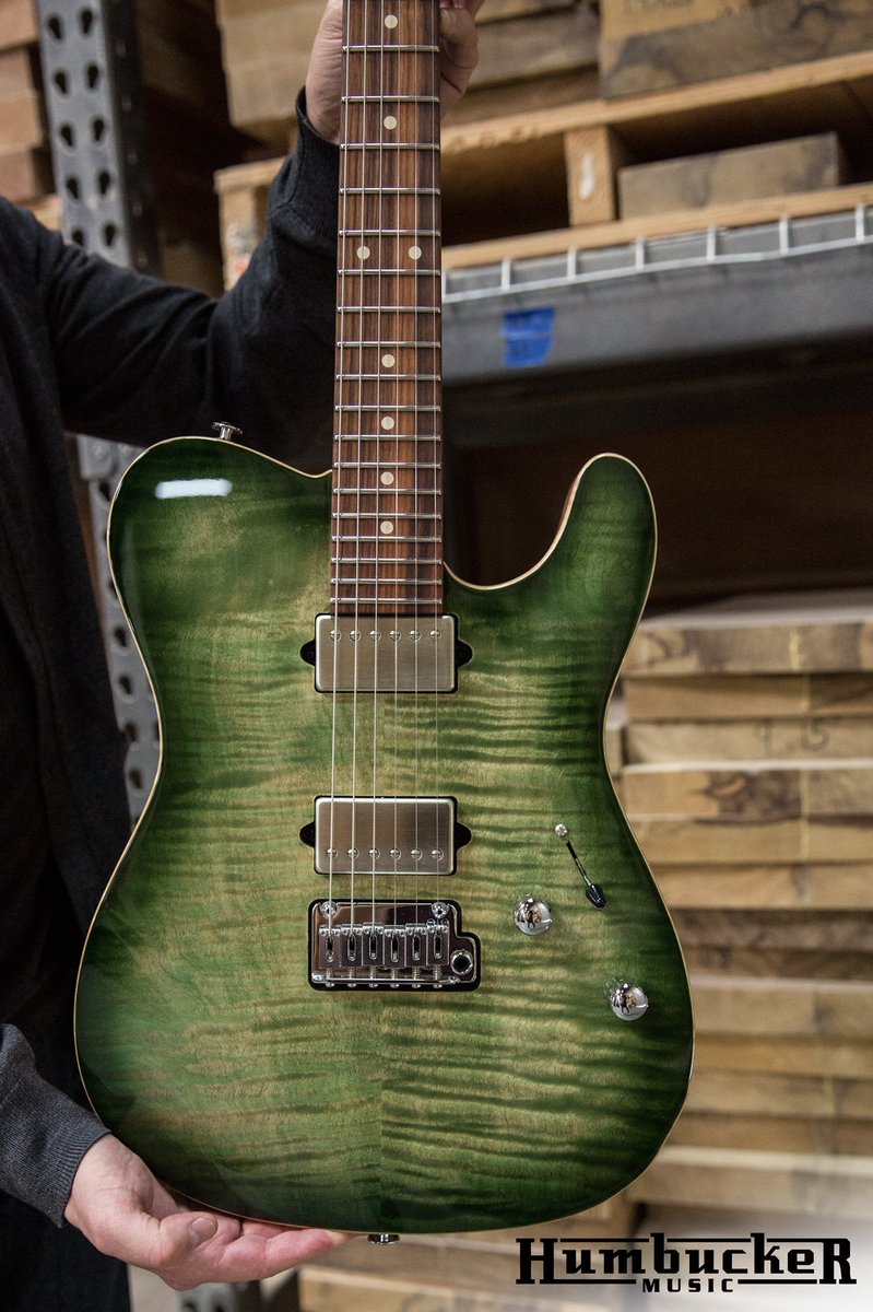 SuhrCustom's tweet image. ON THE BUILDER'S BENCH - MODERN T
SN - JS9C4D
For more information on this guitar, contact Humbucker Music. 
#suhr #suhrcustom #craftsmanship #buildersbench #suhrcustommodernt