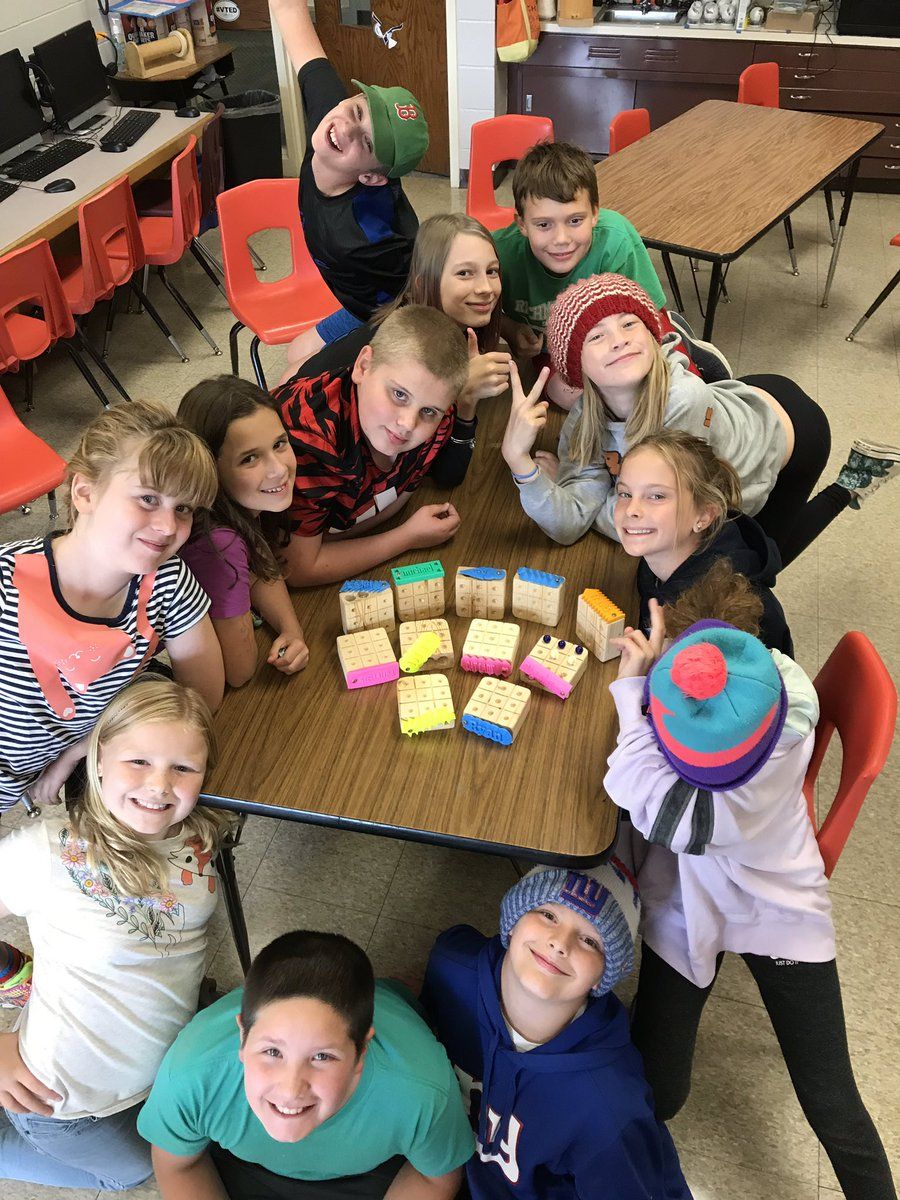 CamelsHumpMS's tweet photo. And just like that, 5th graders are #woodworkers, #CADdesigners, and #manufacturers. https://t.co/Rx7PokjnoF