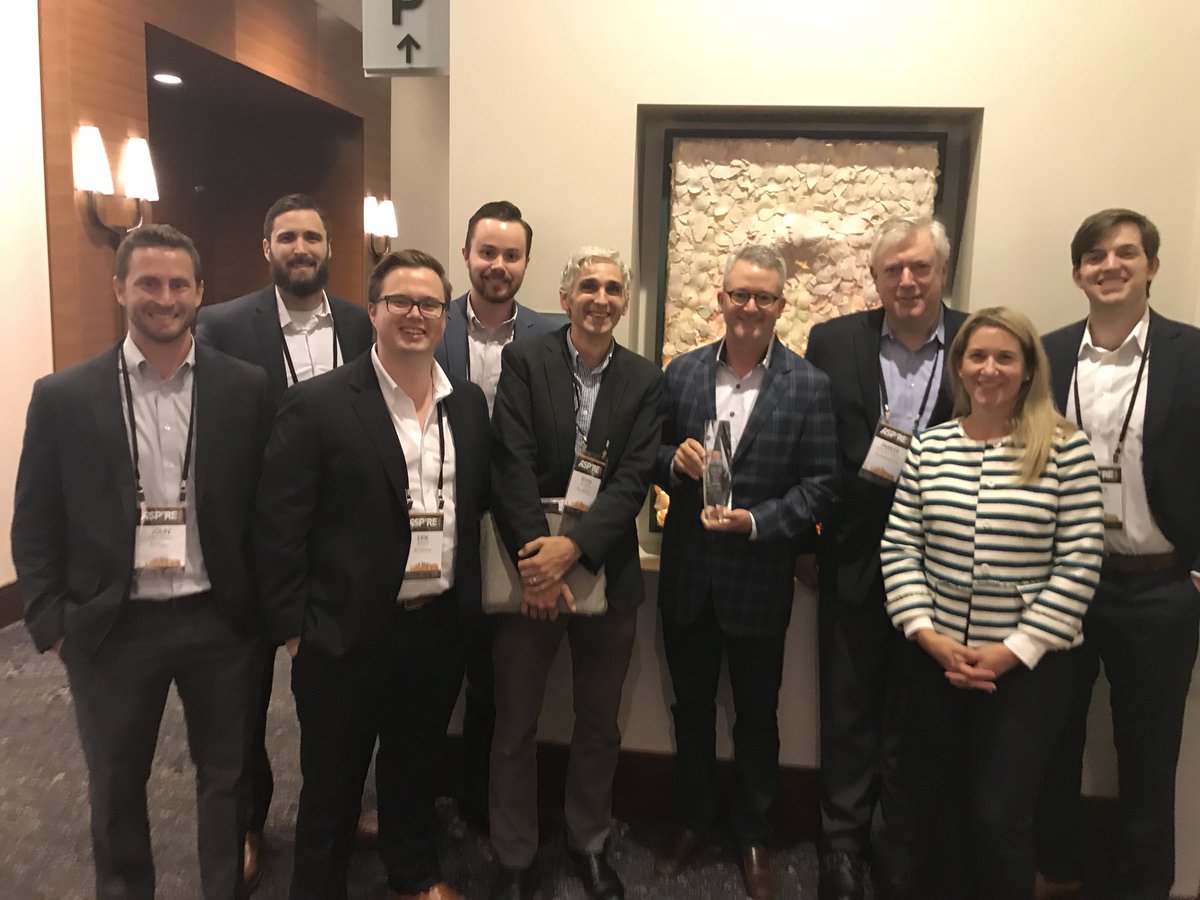 SavvyCxO's tweet photo. Congrats @Rev1Ventures and Tom Walker on winning Dealmaker Catalyst award at #AspireCOL https://t.co/mrBWObSJps