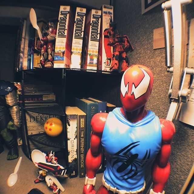 ThatDadZach's tweet image. Keeping it nerdy at work.
.
.
#geekdad #geekdads #geekydaddy #geekmom #thatdadzach #dadsofinstagram #instadad #geekparentsrule #batman #batdad #batdadblake #dccomics #marvelcomics #marvelfanart #scarletspider #spiderman #gundamfan #dragonballmanga ift.tt/2Obl5J3