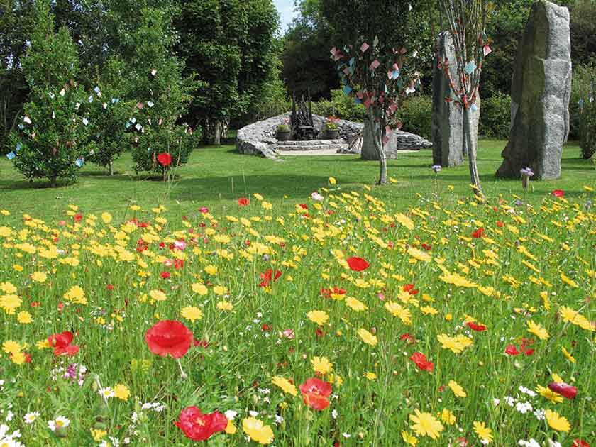 BrigitsGardenIE's tweet photo. Enjoy time in a unique setting, meet new people and help keep Brigit's Garden beautiful. No gardening experience necessary, just enthusiasm and a rain jacket! #LovingGalway @GreenBlueFest Thurs 27 Sept 10am https://t.co/1bNp0kiiDa