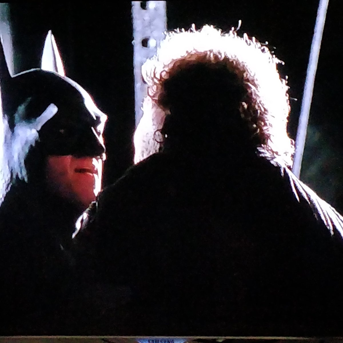 ppucedac's tweet image. Desintoxicándome de La liga de la justicia, de las animaciones por ordenador y de Zack Snyder. 
#timburton #Batman #80rules
@Remakealos80