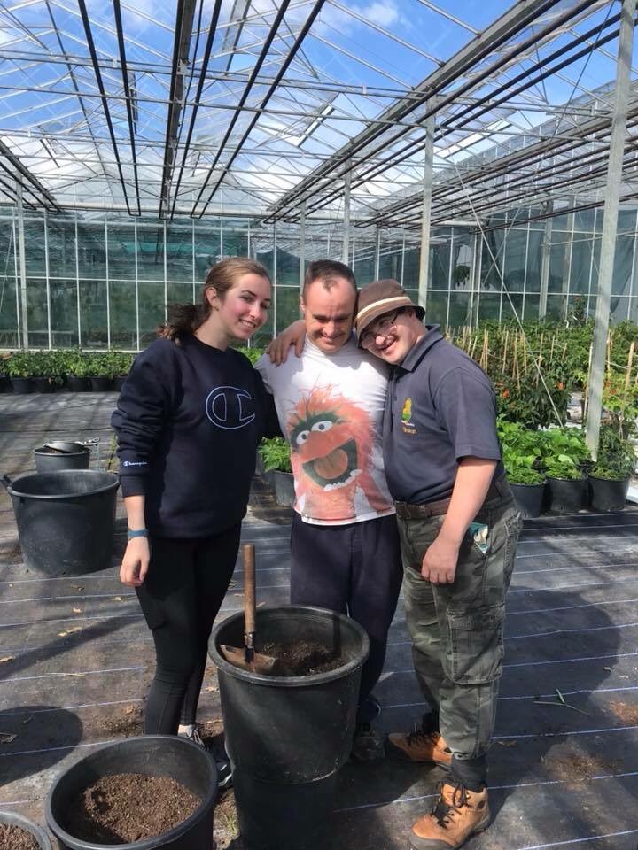 Newmers1's tweet photo. #personaldevelopment Student interactions, working with others, gardening, budgeting, shopping, cooking, magic, Cornwall, ocean and plenty of smiles =@ISZL PDW!!!! @peoplesgardens https://t.co/RXAG0NY9xo