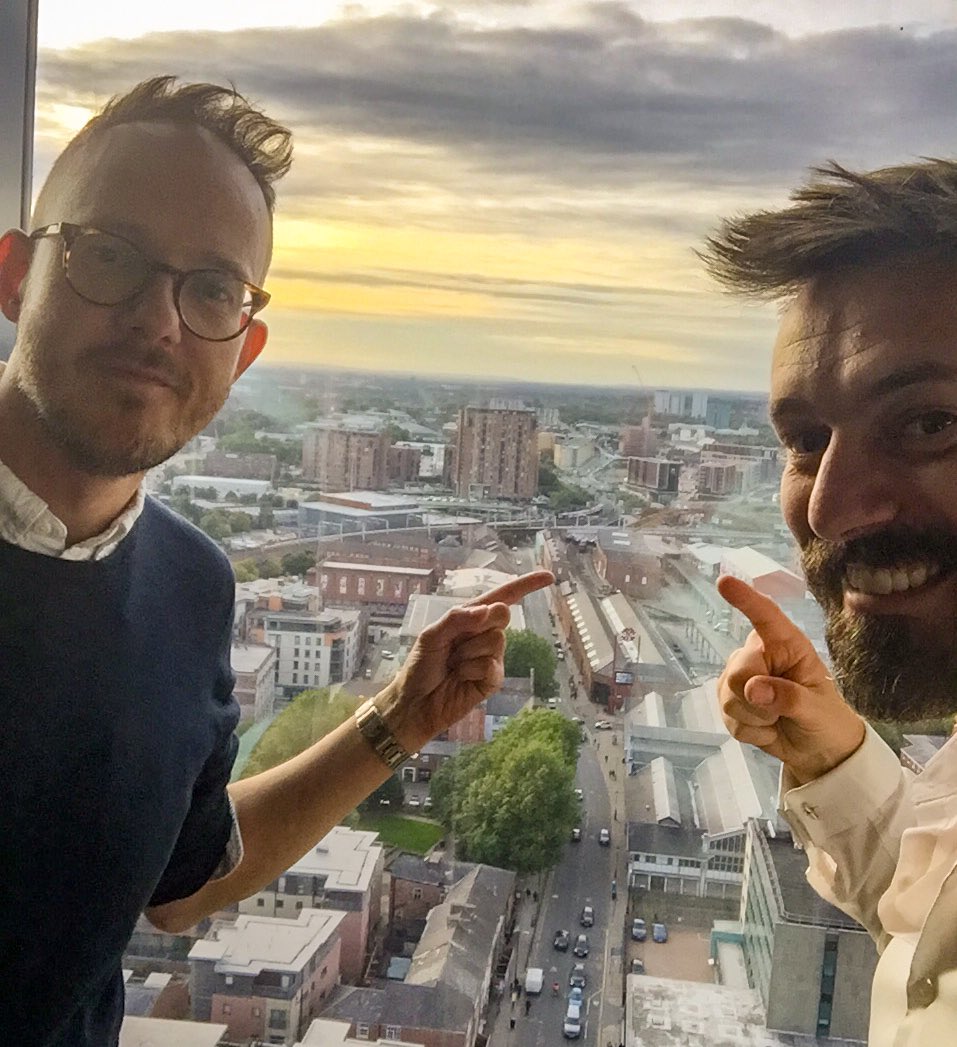MrTimDunn's tweet photo. #RainhillTrialsPubTour No.4:
@rooneyvision & I are celebrating βNoveltyβ, the 4th loco to fail Rainhill Trials in 1829, with a drink in Beetham Towerβs 23rd floor bar: todayβs novelty bar! Below us is @sim_manchester, the terminus site βNoveltyβ had hoped to serve. #rocketreturns https://t.co/hGUi2WFaLc